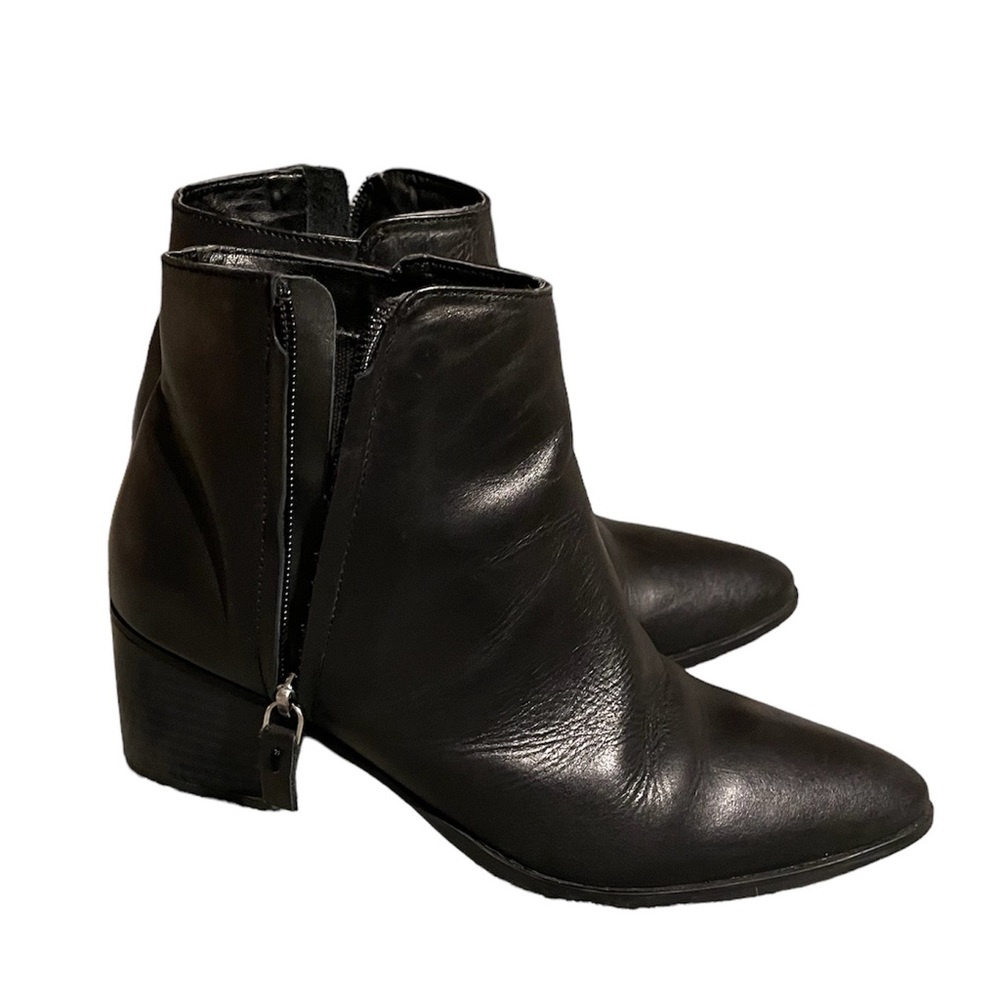 TopShop Black Leather Ankle Boots. Size 39